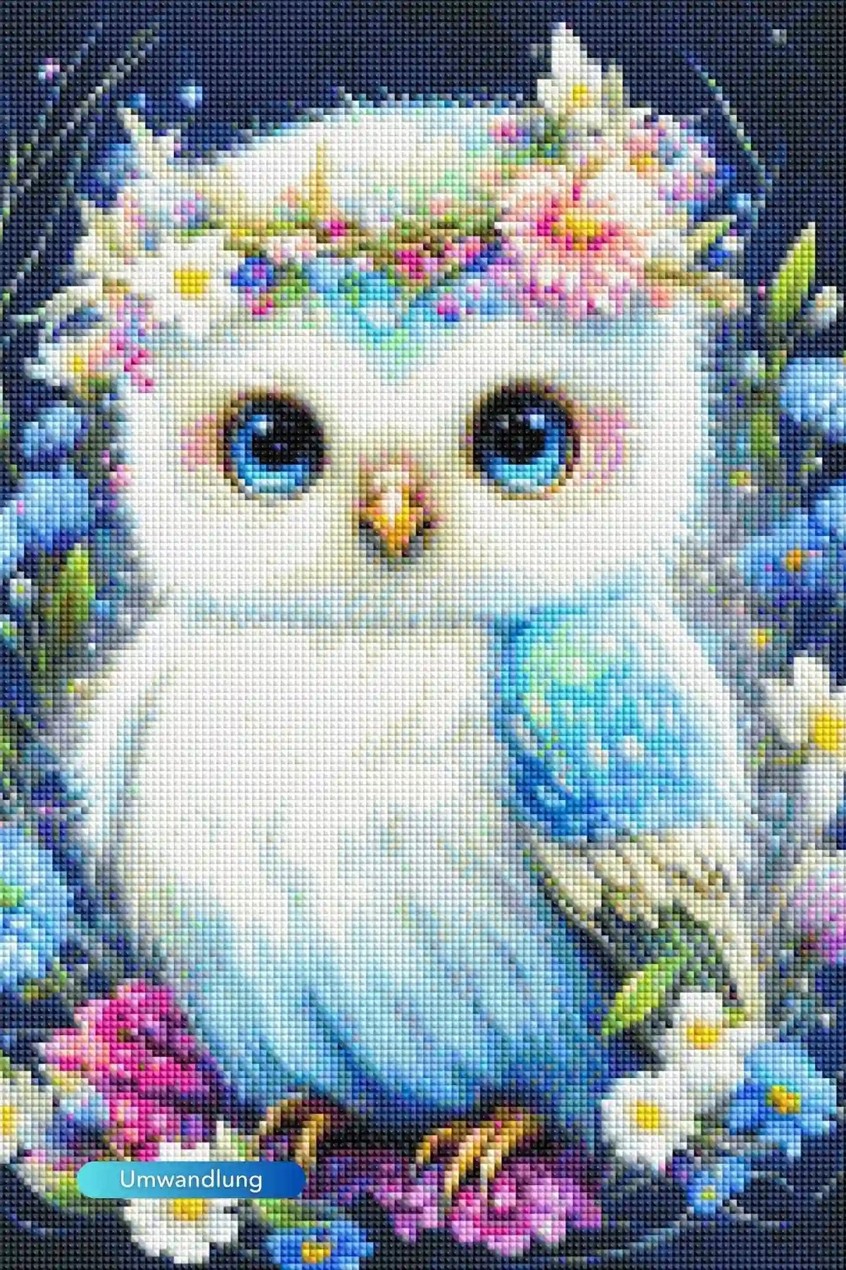 Glitzerndes Diamond Painting Set: Kleine Eule mit Blumenkranz in zarten Farben umgeben von bunten Blumen auf Leinwand.