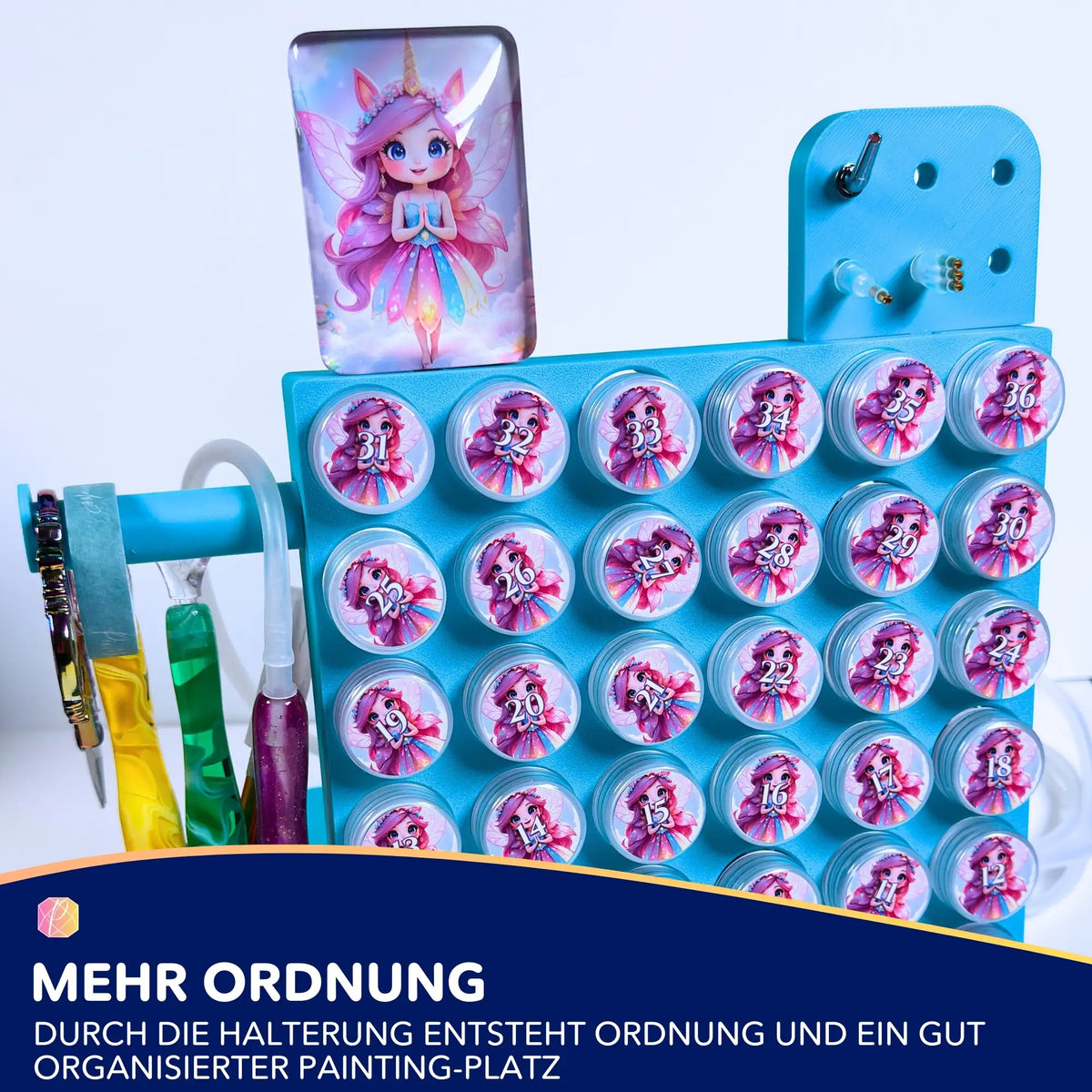 3D-gedruckte Halterung als Diamond Painting Zubehör Organizer für Schere, Washi-Tape und nummerierte Stein-Döschen.