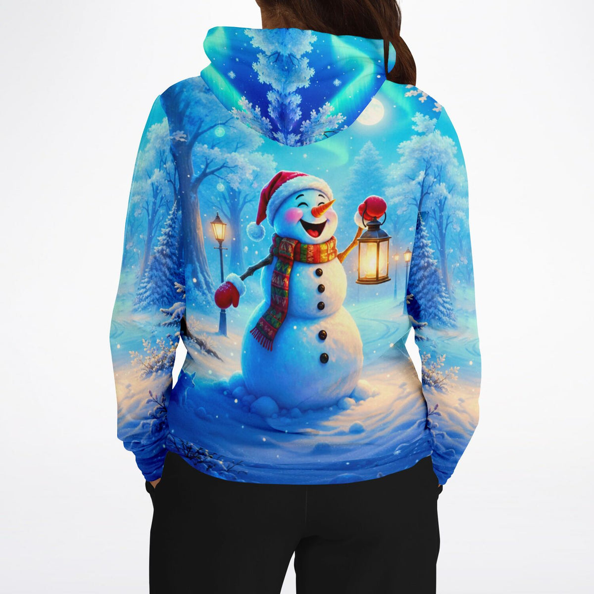 Dreamer Hoodie mit festlichem Schneemann-Motiv in winterlicher Nachtlandschaft, ideal für Diamond Painting Fans