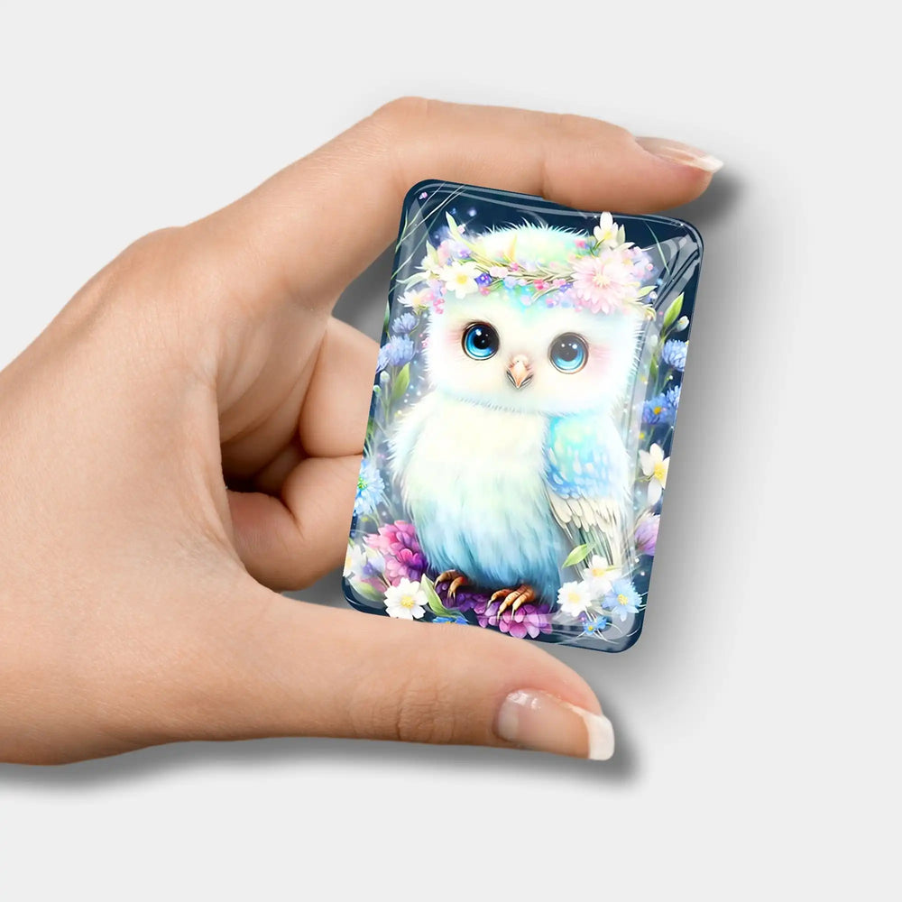 Cover Minder - Chouette dans une mer de fleurs