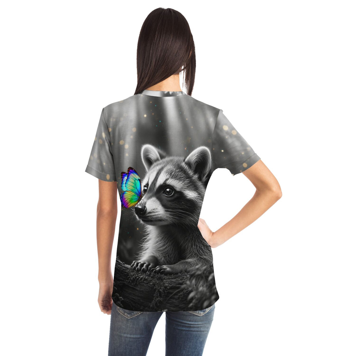 T-Shirt mit Waschbär und buntem Schmetterling im Design beliebter Diamond Painting und Malen nach Zahlen Motive